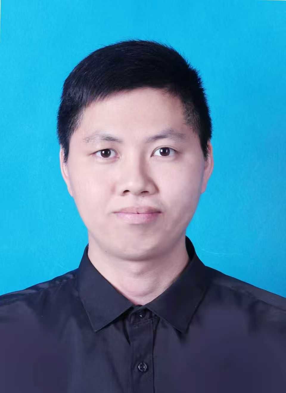 何育宇